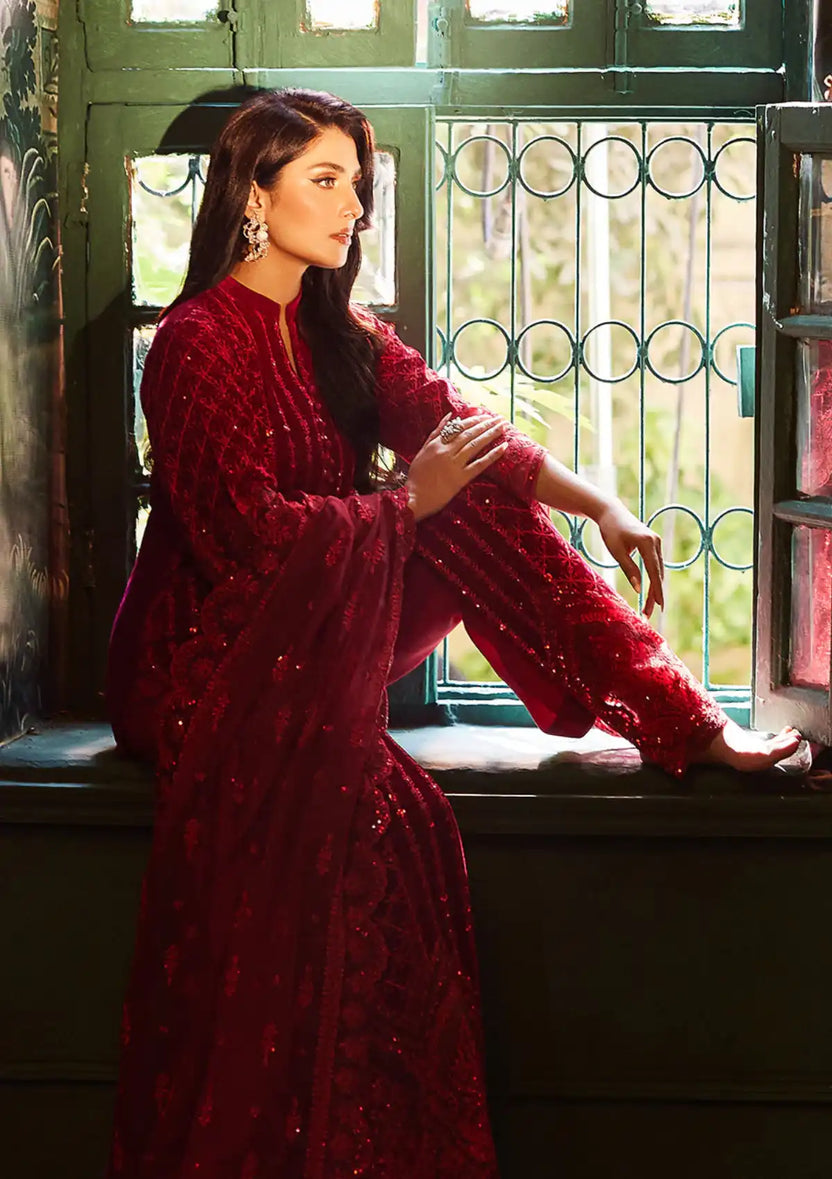 Zainab Chottani | Embroidered Velvet | SURKH D-05