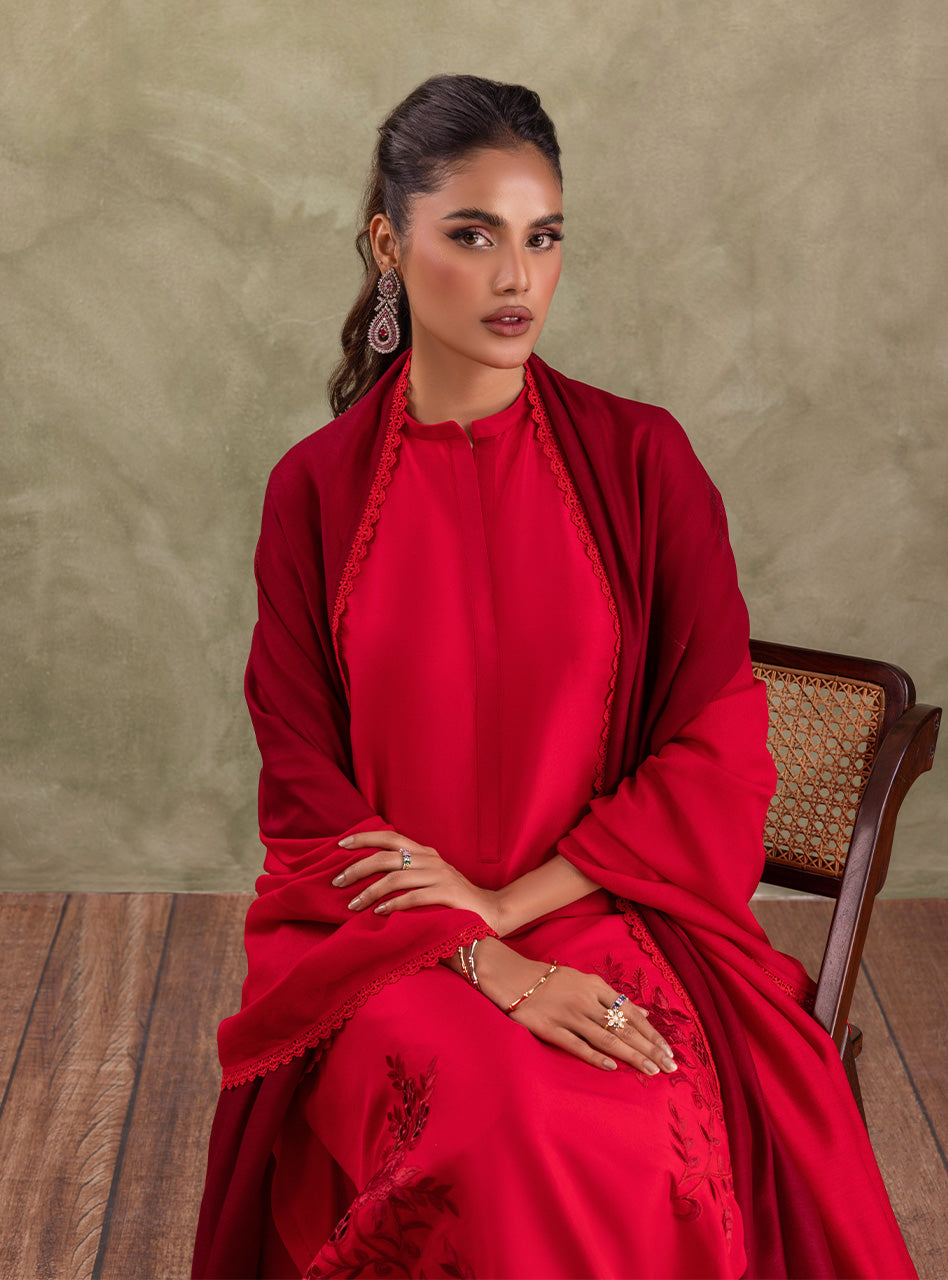Zainab Chottani | Luxury Pret | SCARLET ROSE