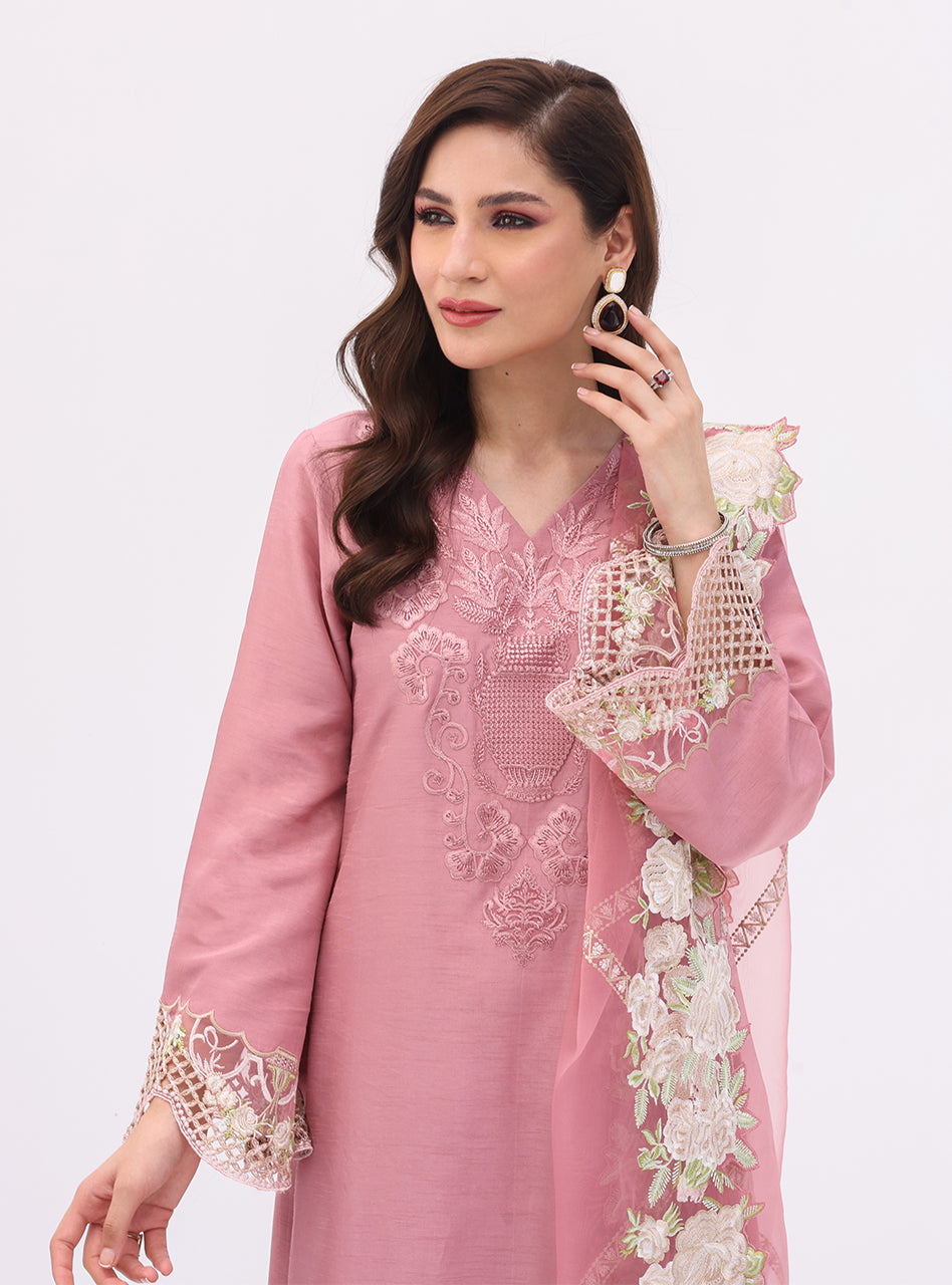 Zainab Chottani | Luxury Pret | PINK AURA