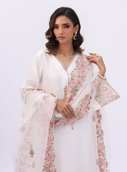 Zainab Chottani | Luxury Pret | AZIN GLOW