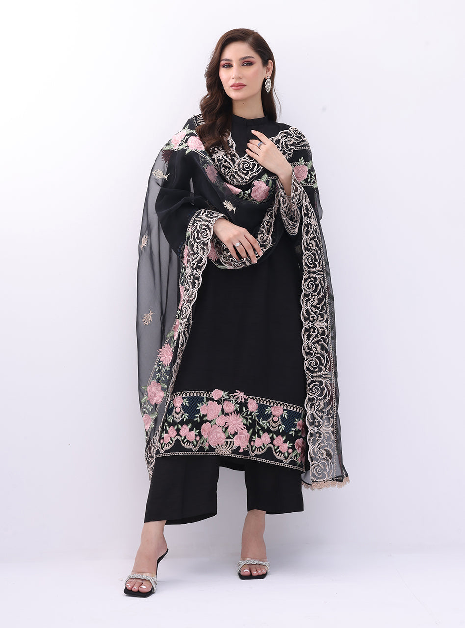 Zainab Chottani | Luxury Pret | EBONY WAVE