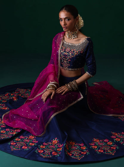 Zainab Chottani | Semi Formals | ZURIA
