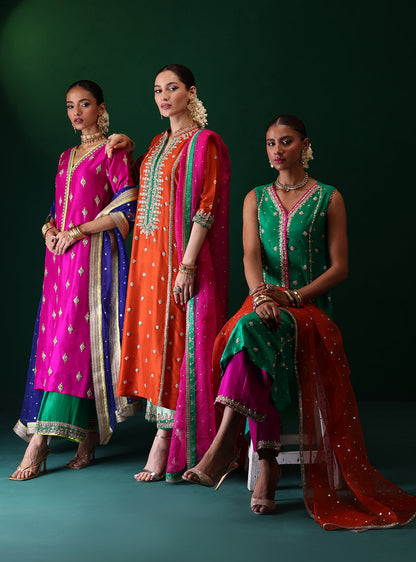 Zainab Chottani | Semi Formals | GULNOOR