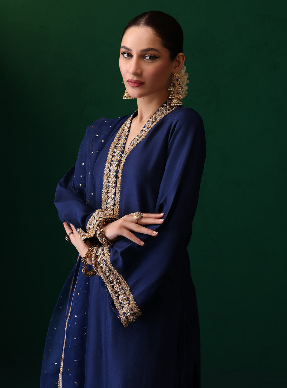 Zainab Chottani | Semi Formals | IRENE
