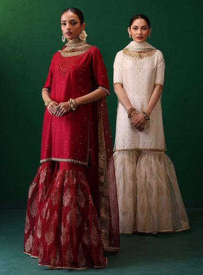 Zainab Chottani | Semi Formals | EELAH