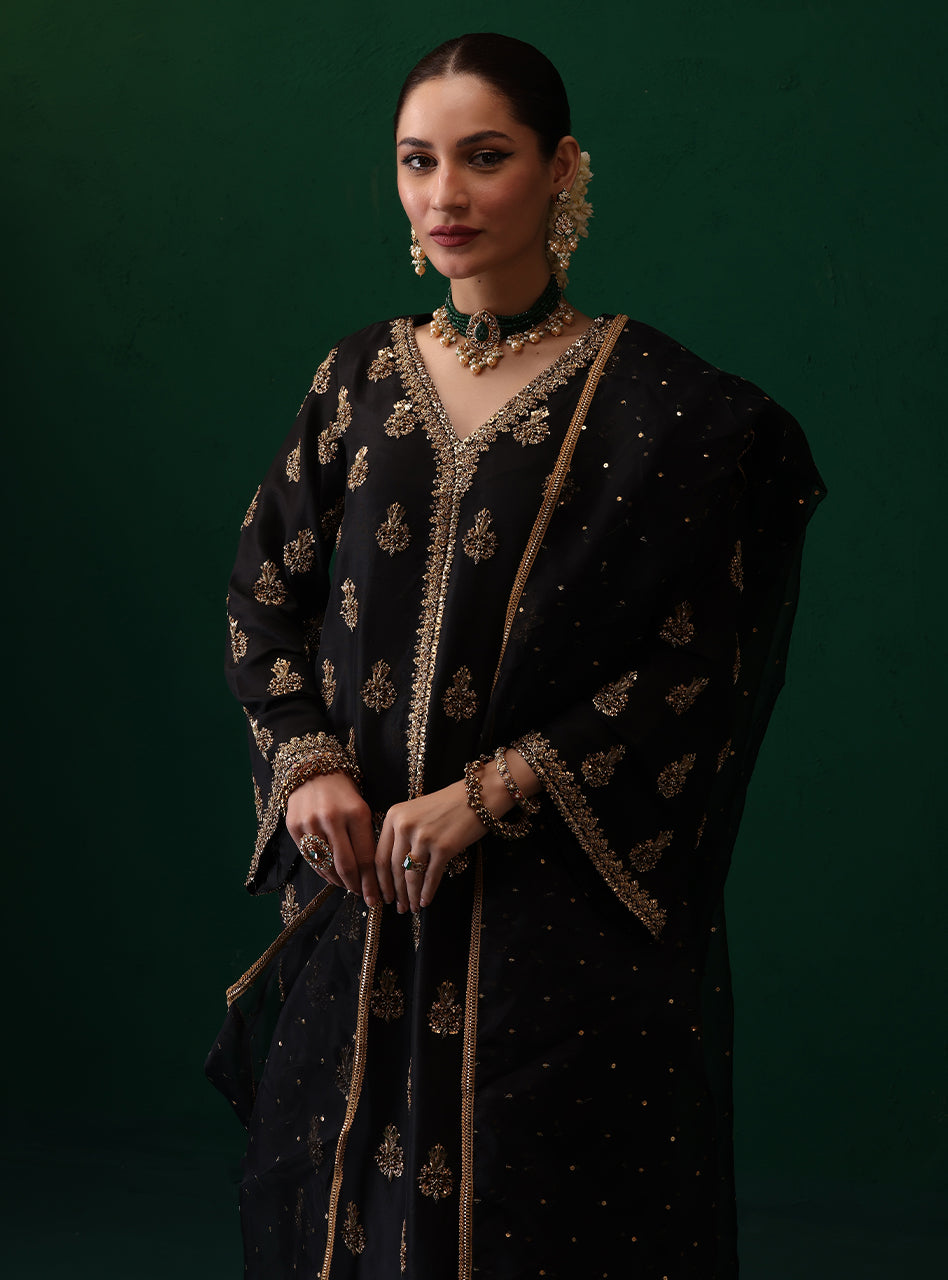 Zainab Chottani | Semi Formals | SHEHNAAZ