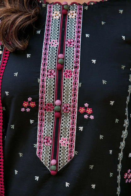 Farasha | Summer weaves | Ornate Noir