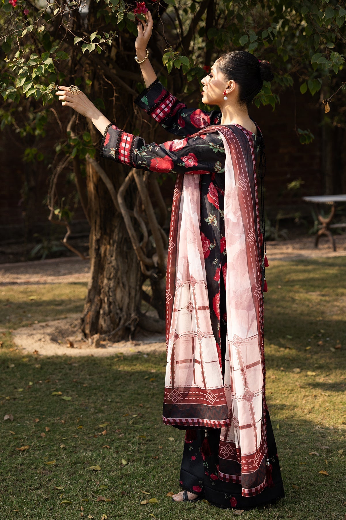 Alizeh | Sheen Lawn Prints 25 | AF-PL-6032-Somber