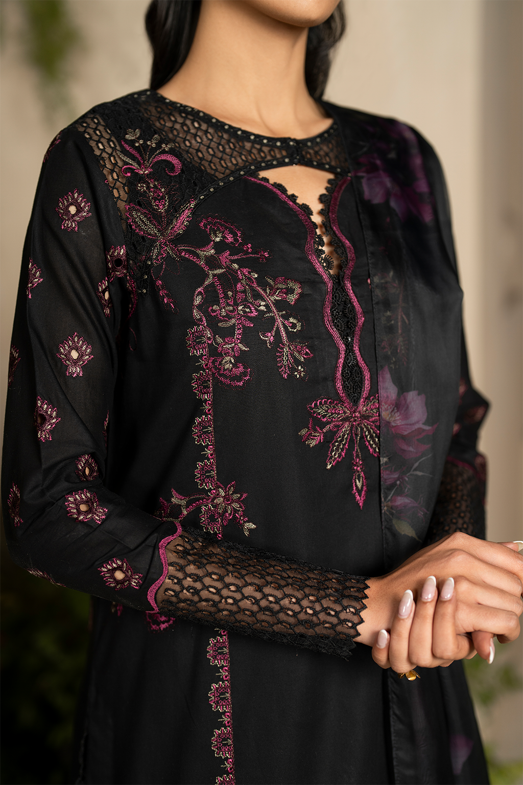 Iznik | Festive Lawn 25 | EFL-03