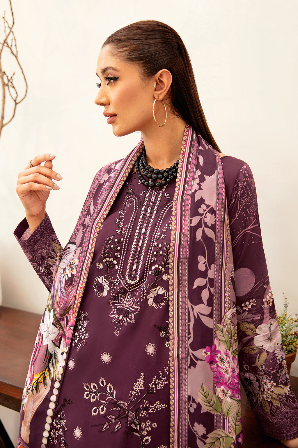 Ramsha | Luxury Lawn 24 | L-1201