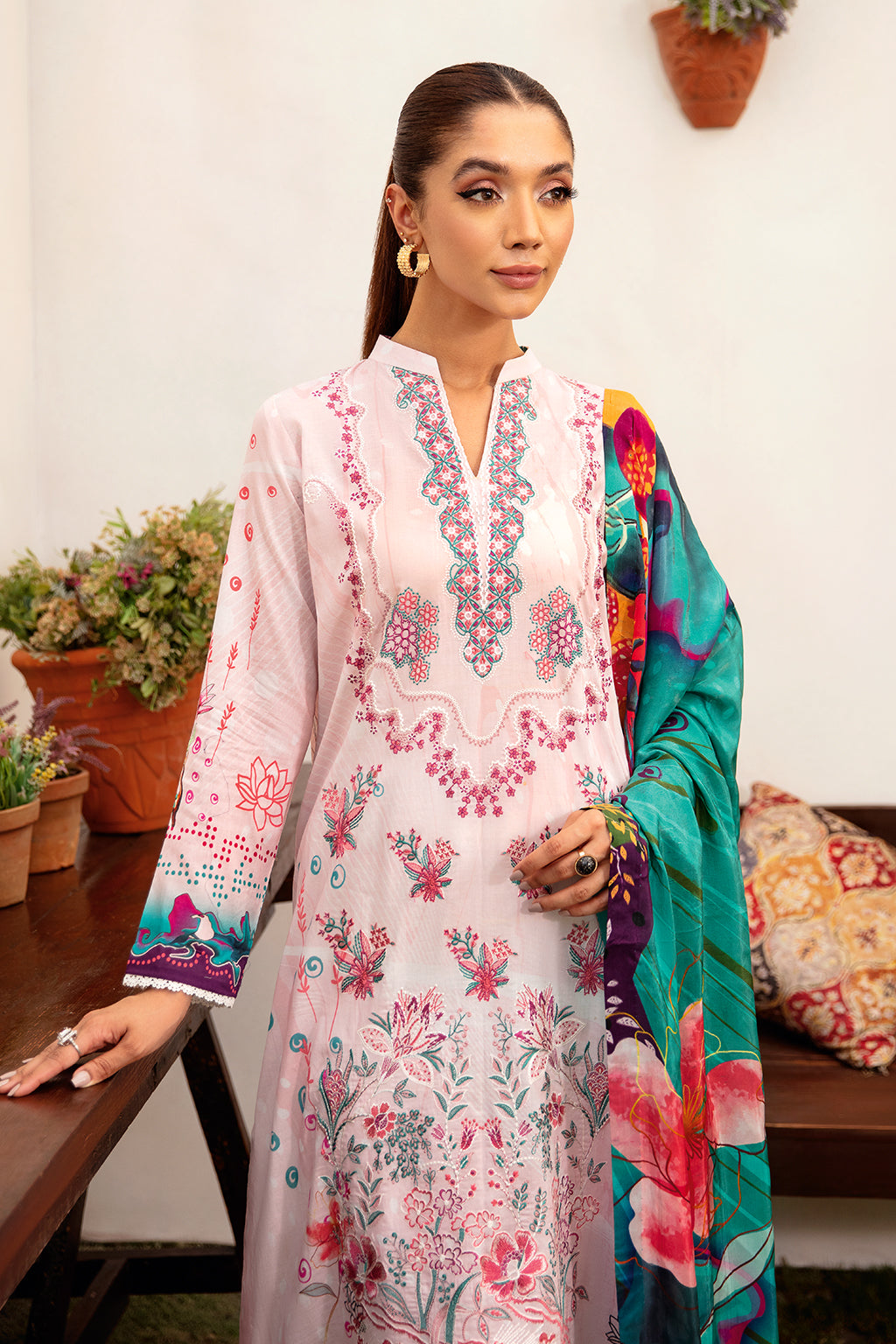 Ramsha | Luxury Lawn 24 | L-1204