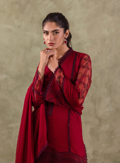 Zainab Chottani | Luxury Pret | HOORIYA