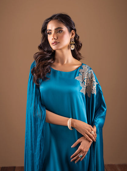 Zainab Chottani | Semi Formals | TEAL WAVES