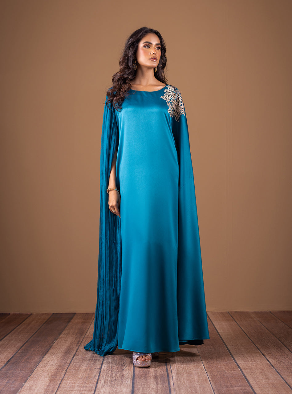 Zainab Chottani | Semi Formals | TEAL WAVES