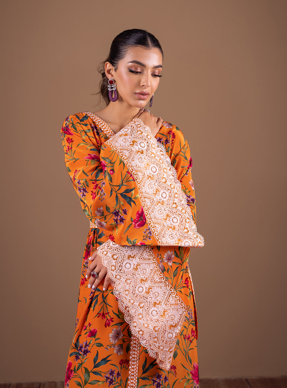 Zainab Chottani | Semi Formals | TROPICAL AMBER