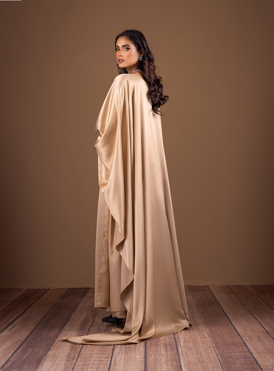 Zainab Chottani | Semi Formals | BUTTER VANILA FLAIR