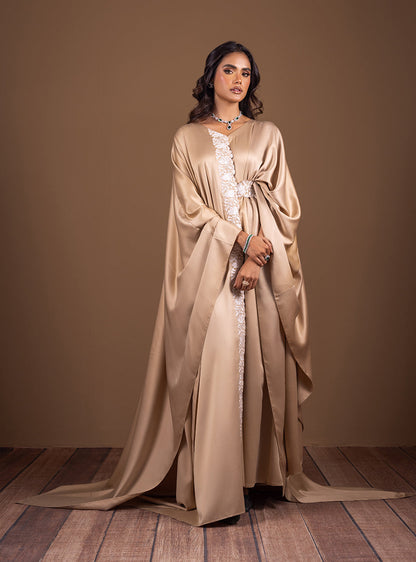 Zainab Chottani | Semi Formals | BUTTER VANILA FLAIR