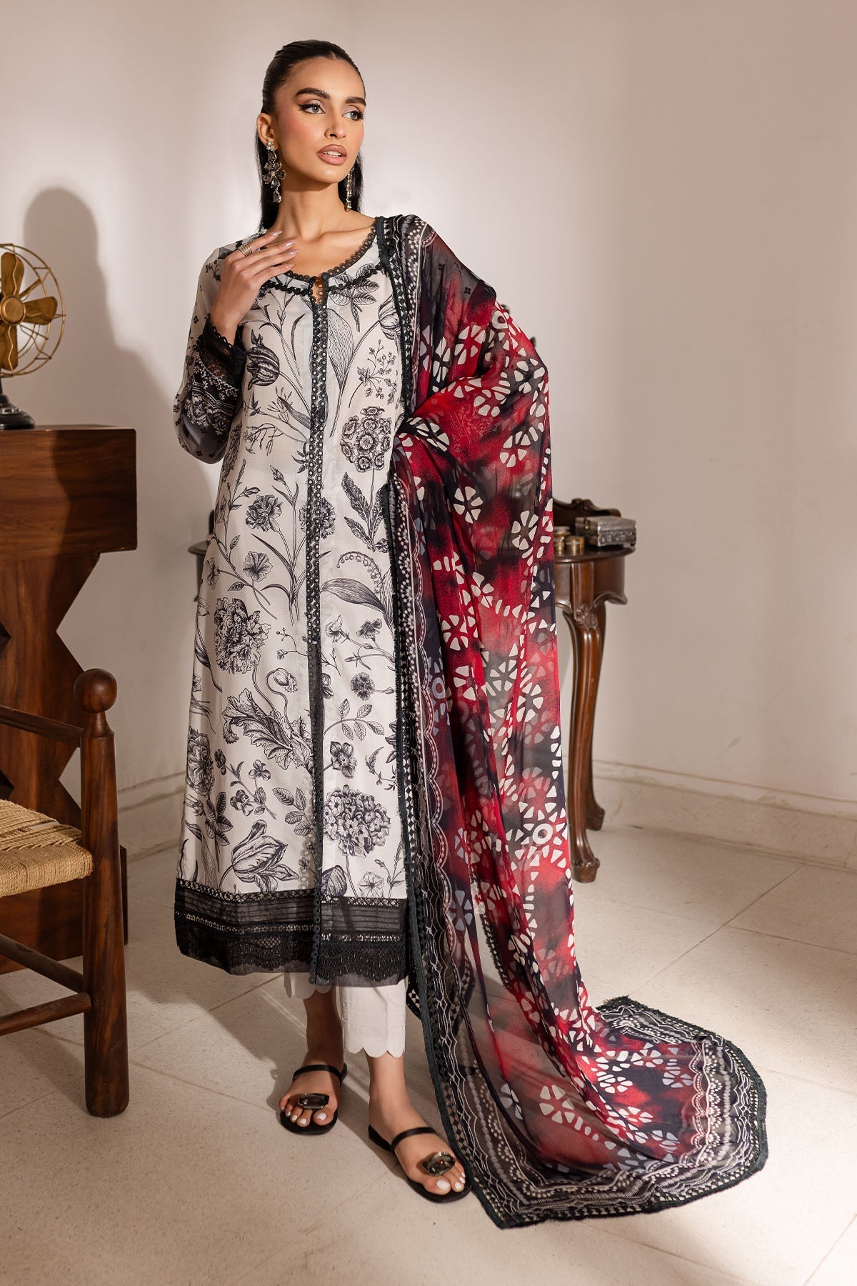 Nureh | Printed Lawn 25 | SP-144
