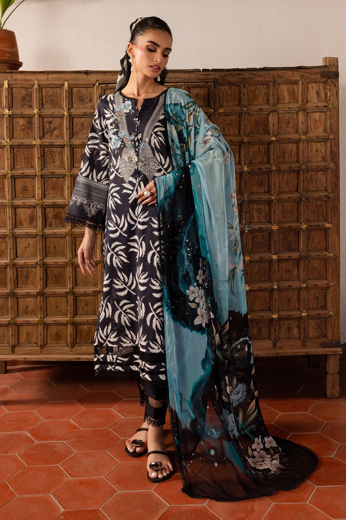 Nureh | Printed Lawn 25 | SP-142
