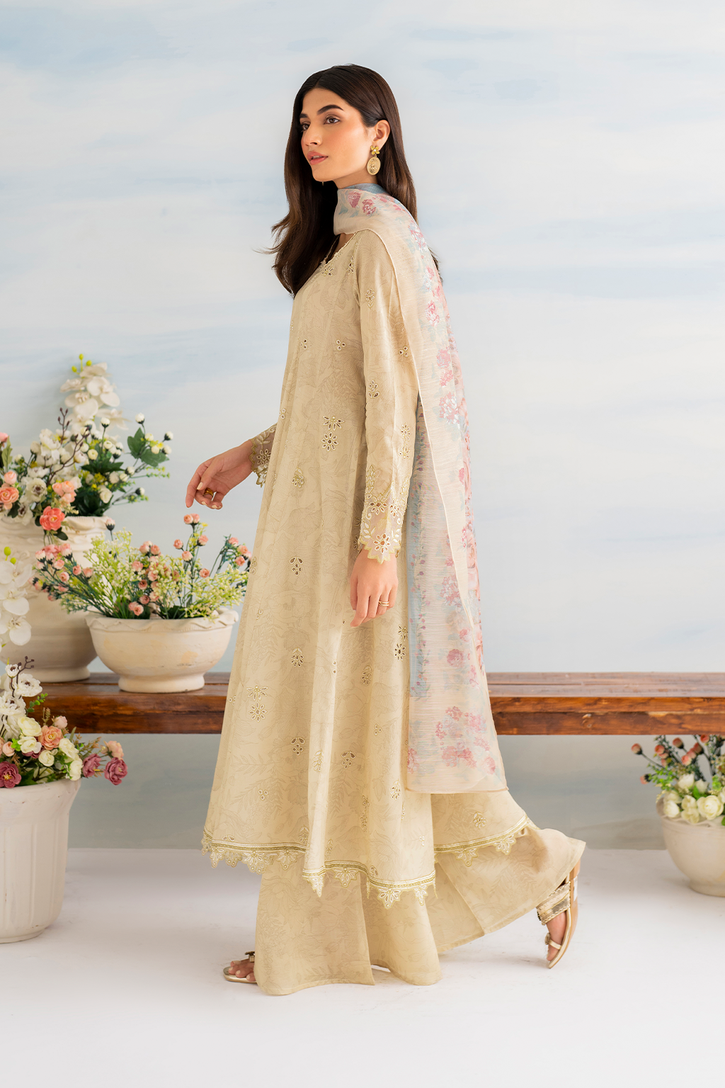 Iznik | Guzel lawn 24 | IGL-03