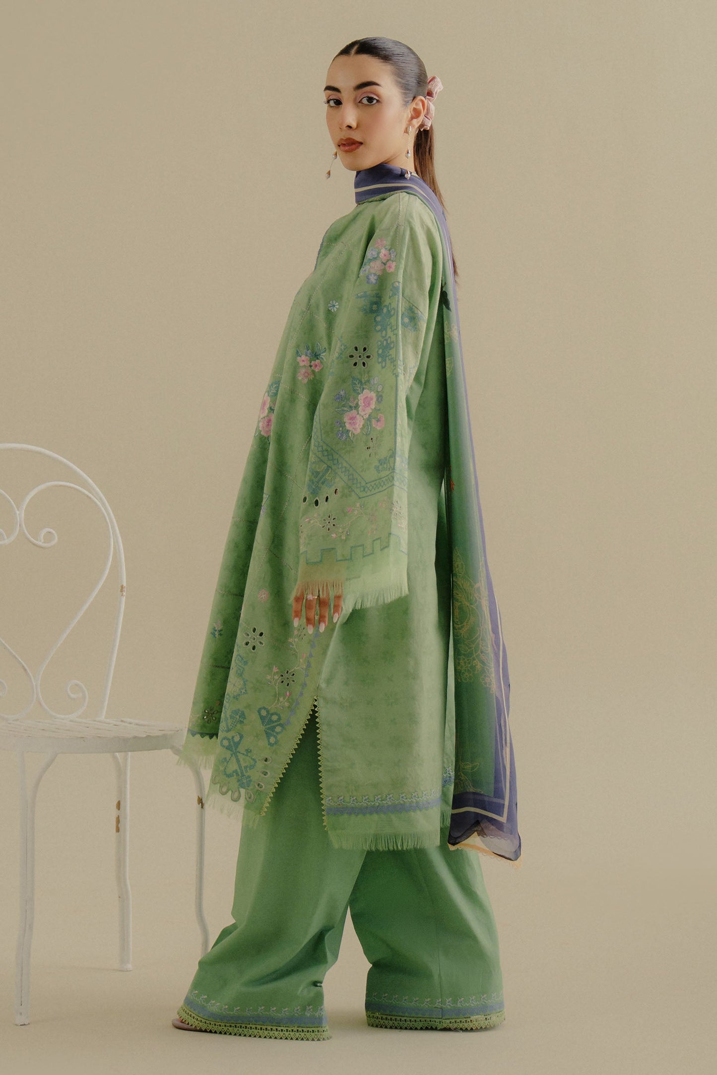 Zara Shahjahan | Coco Lawn 25 | Sufa-5A