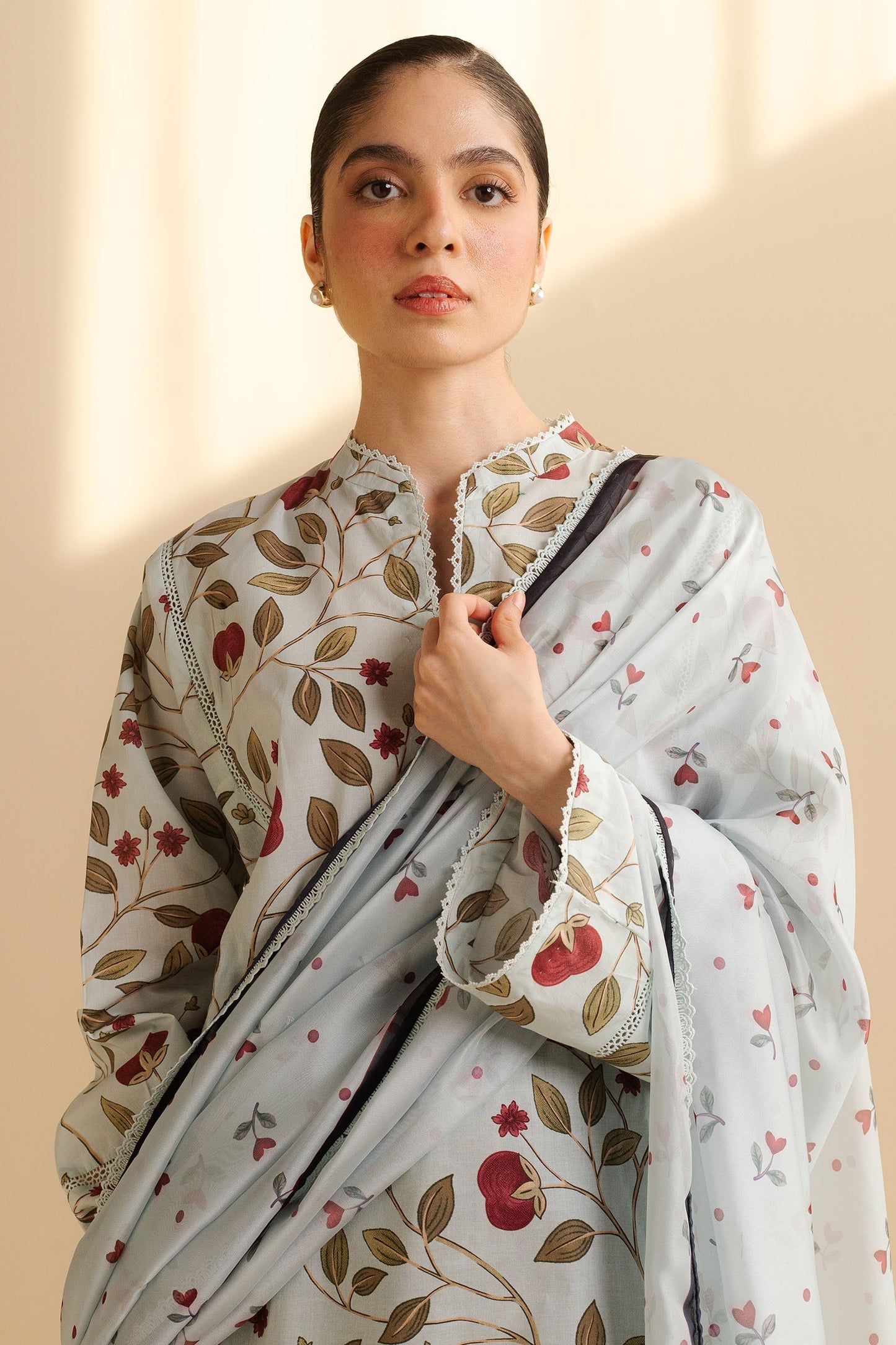 Zara Shahjahan | Coco Prints | Rey-7B