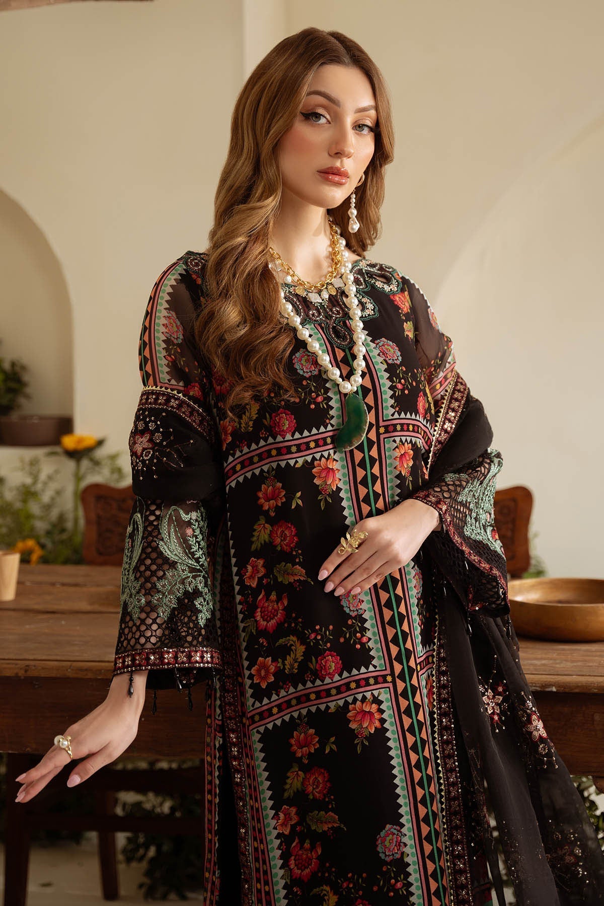 Nureh | Amaya Formals | AM-11