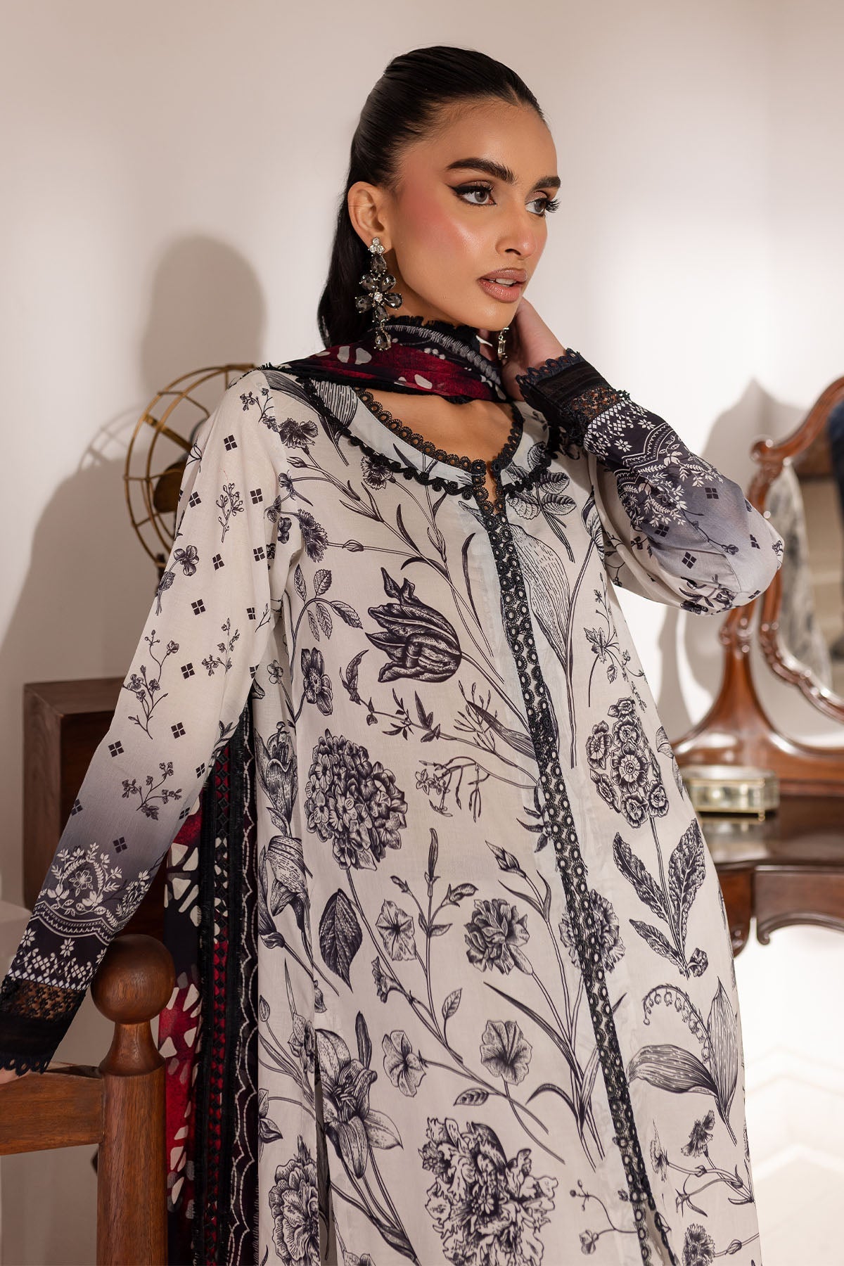 Nureh | Printed Lawn 25 | SP-144