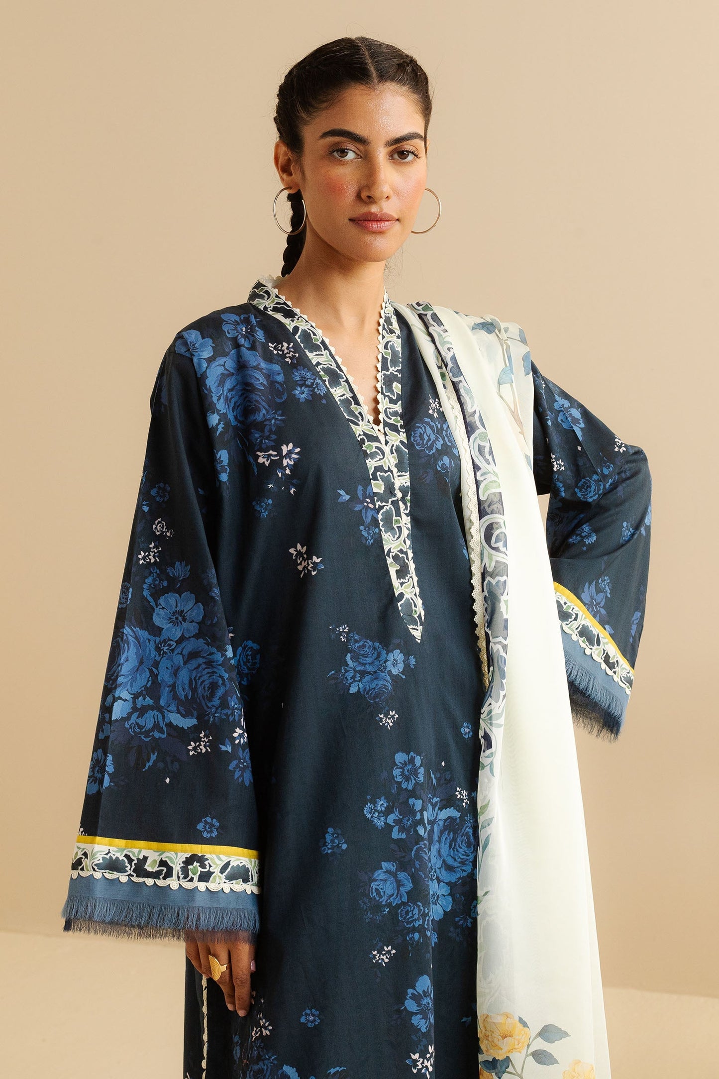 Zara Shahjahan | Coco Prints | Leya-1B