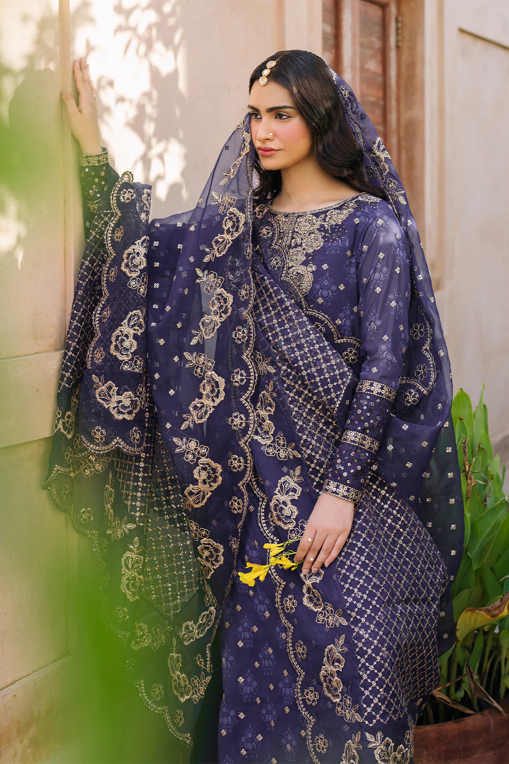 Iznik | Bandhani | UE-325 Embroidered Chiffon