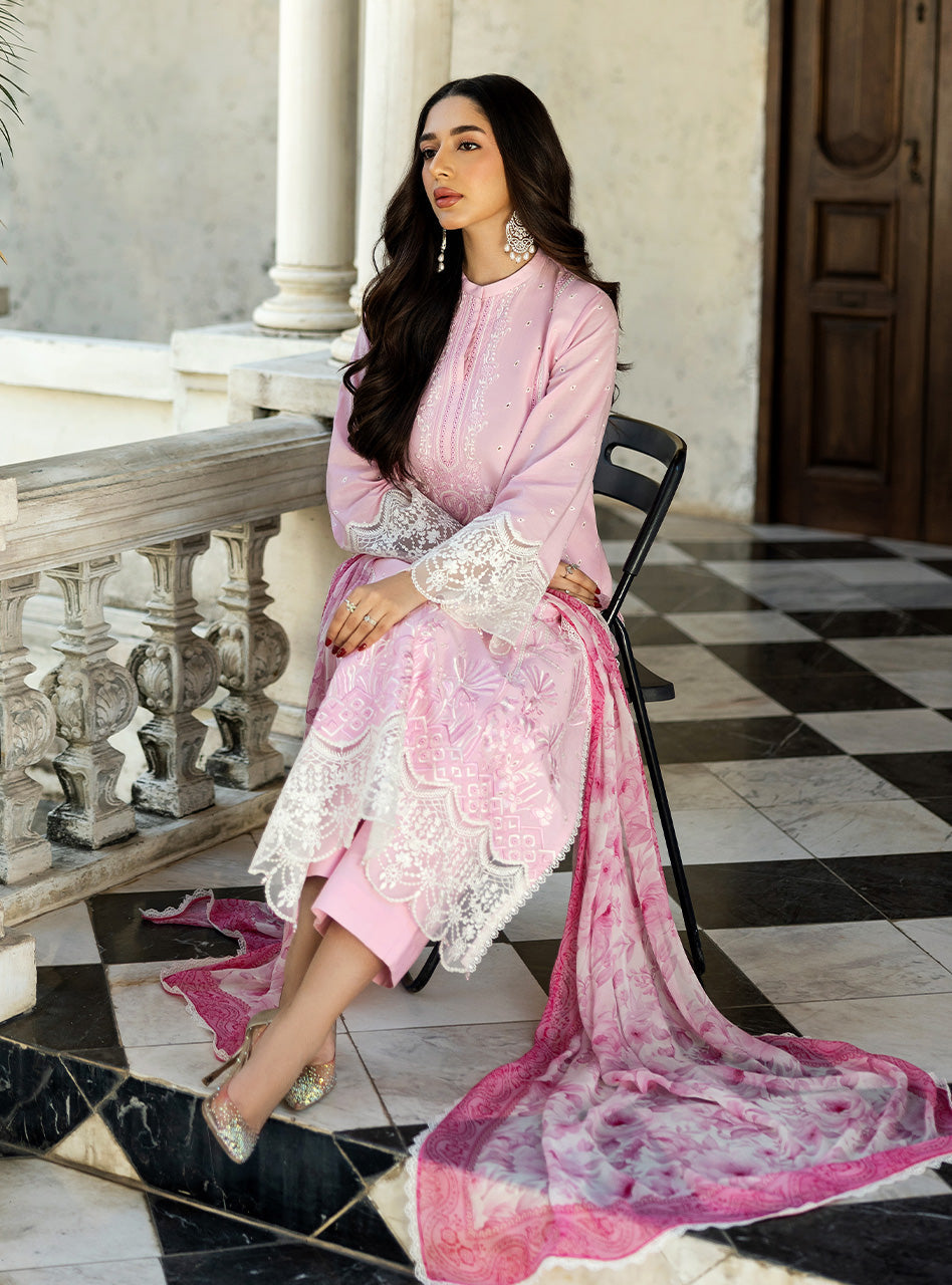 Zainab Chottani | Chikankari 25 | Liyah - 7A