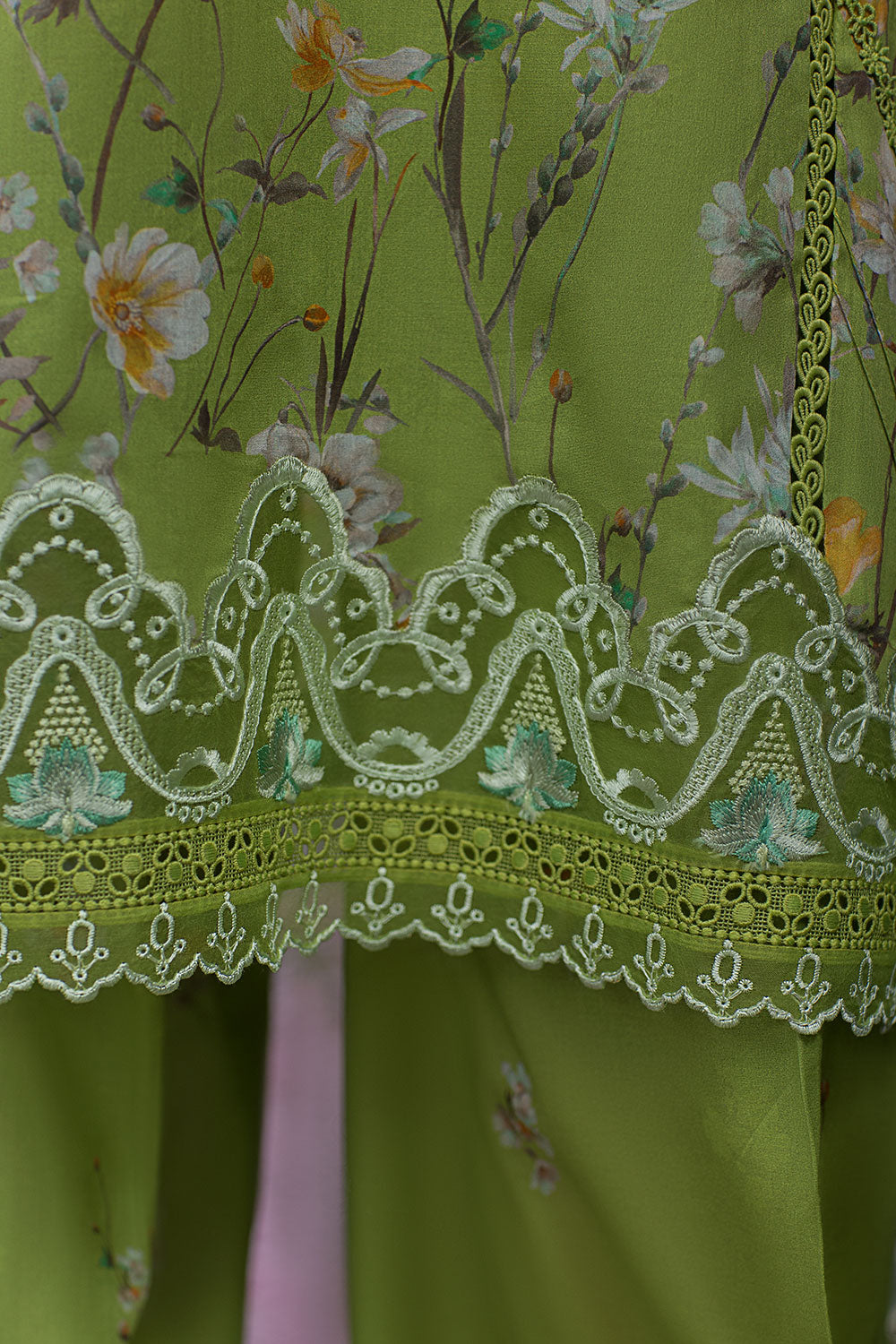 Sobia Nazir | Basics 25 | Design 3A