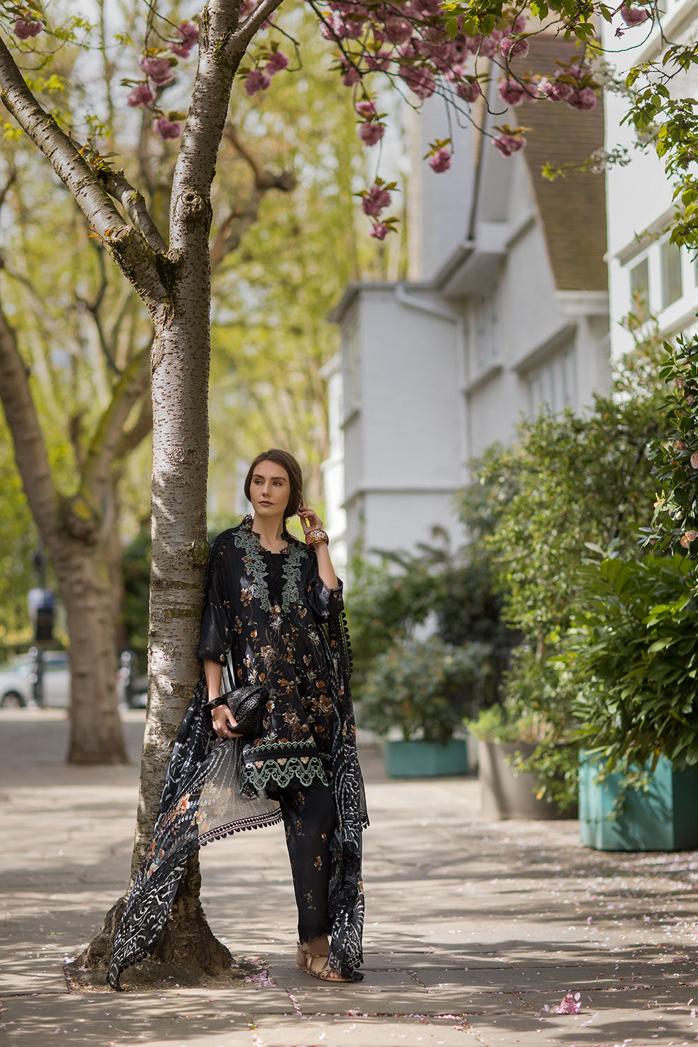 Sobia Nazir | Basics 25 | Design 3B