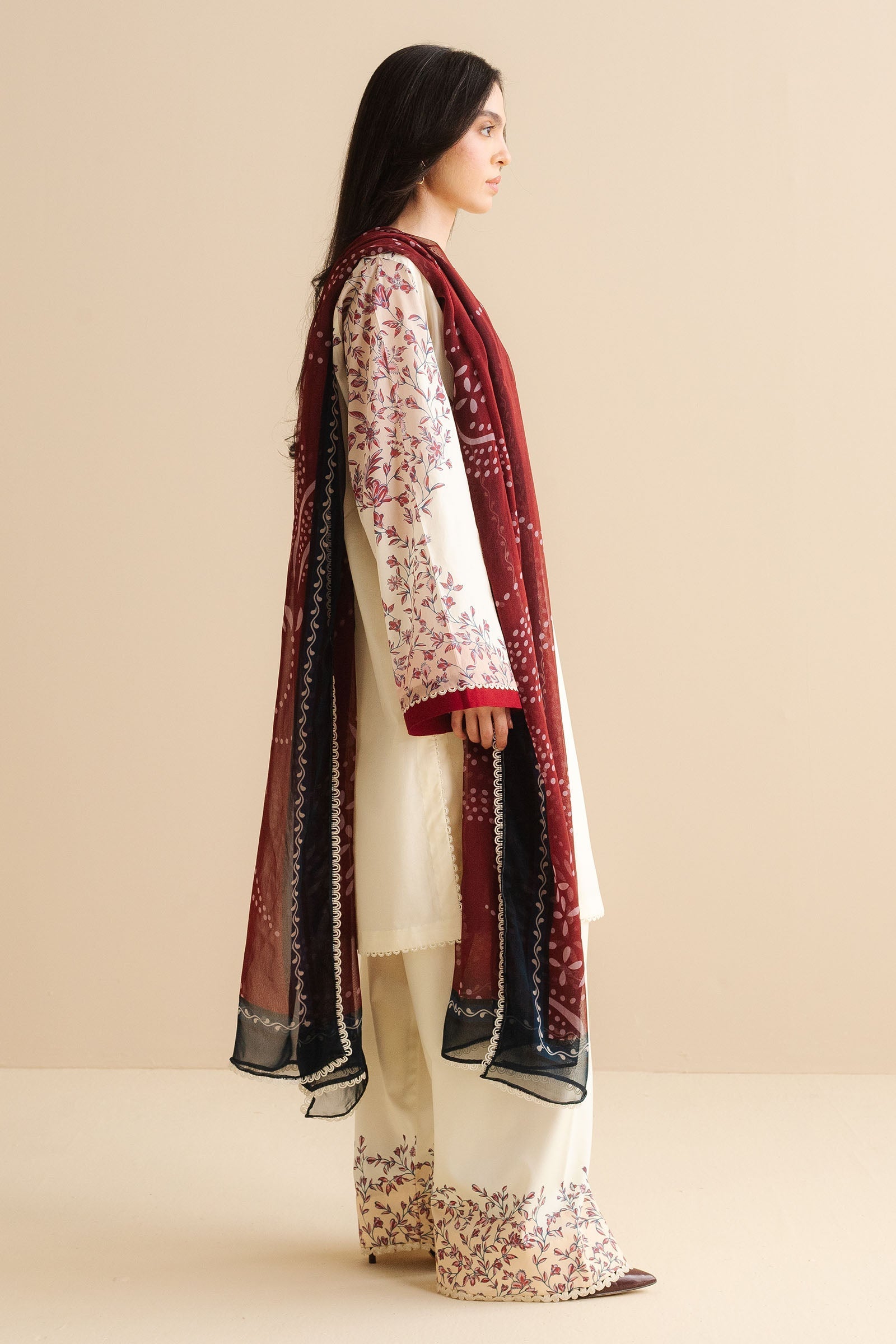 Zara Shahjahan | Coco Prints | Nisa-4B
