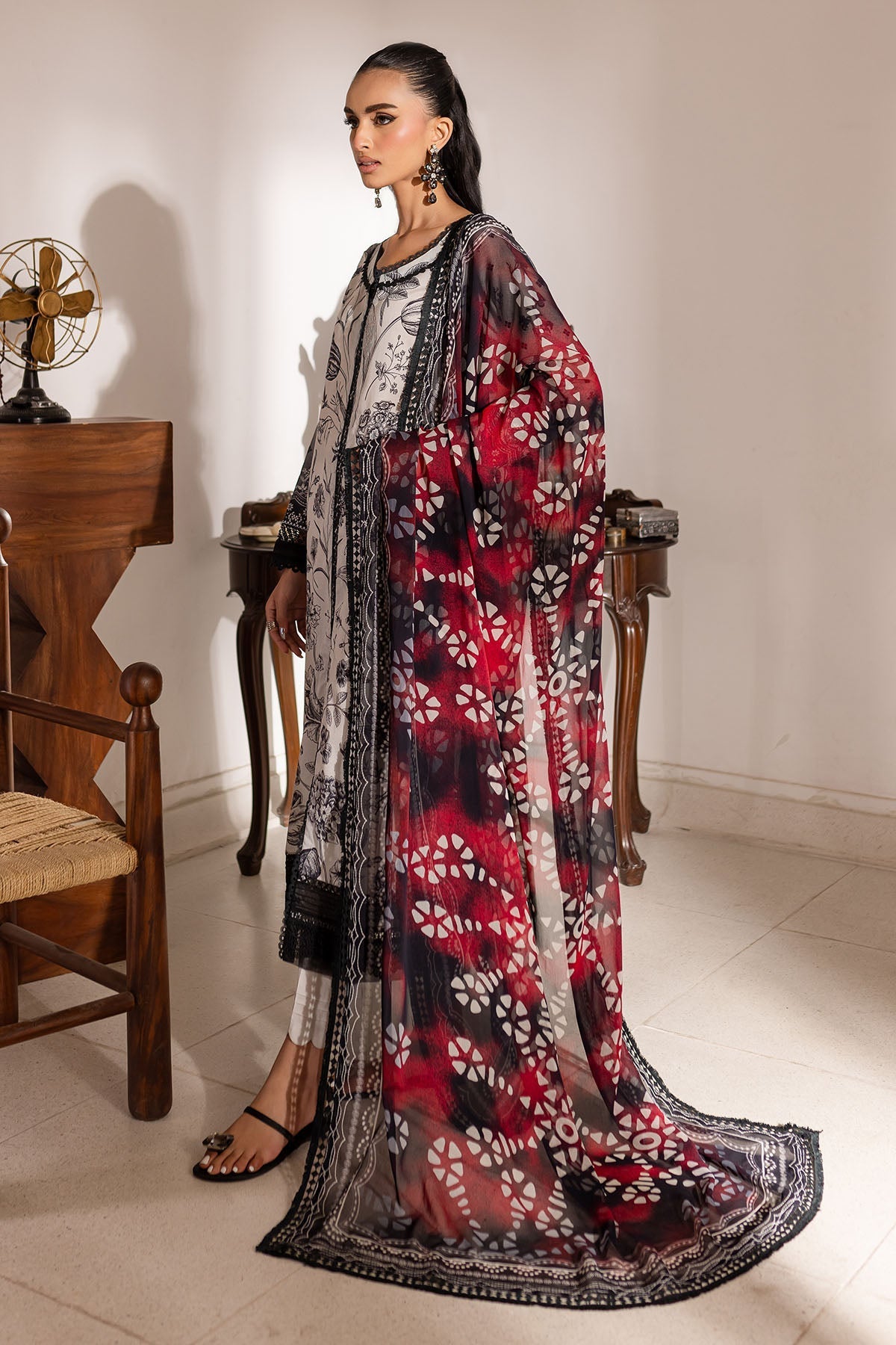 Nureh | Printed Lawn 25 | SP-144