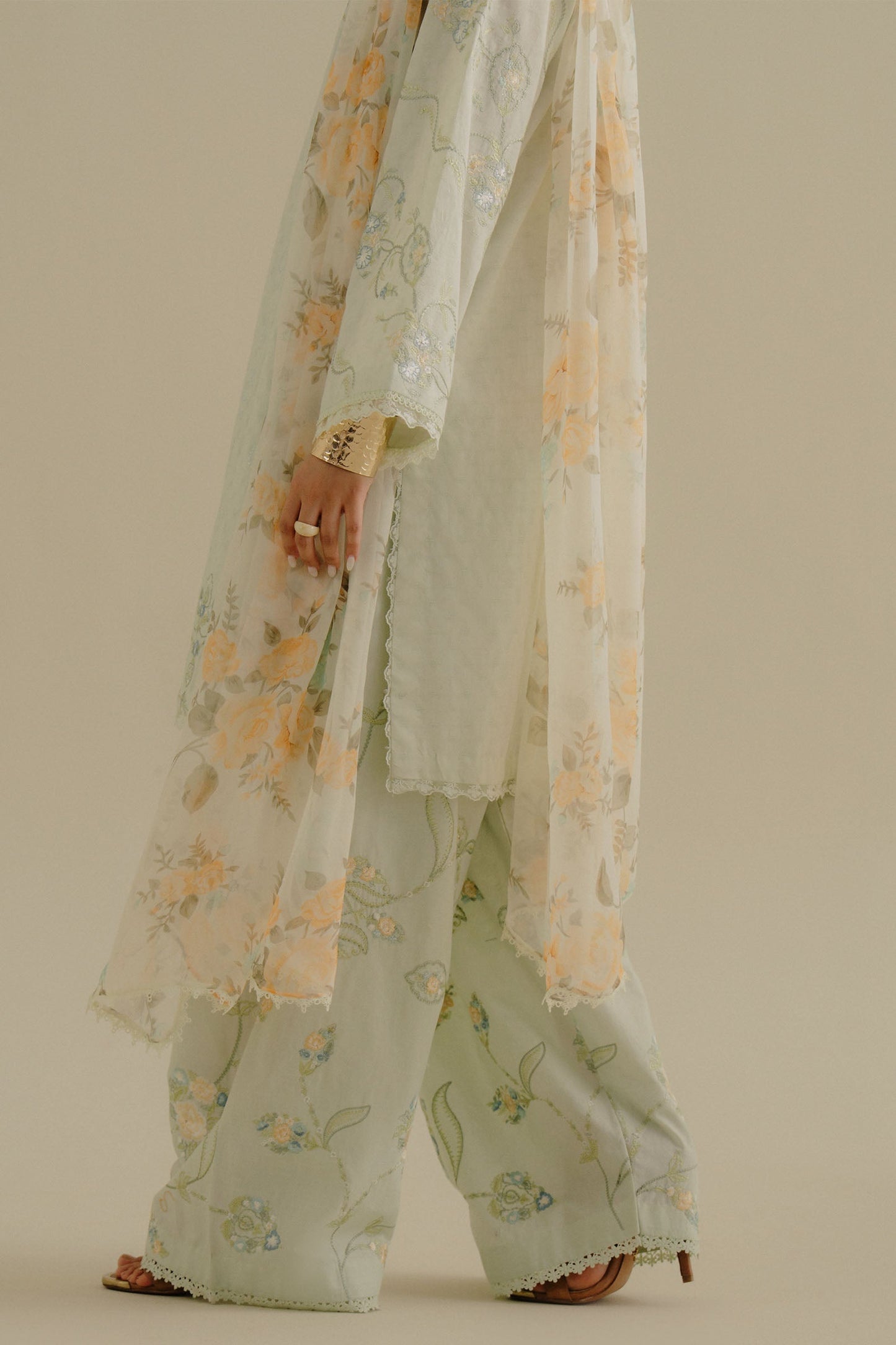 Zara Shahjahan | Coco Lawn 25 | Elva-1B