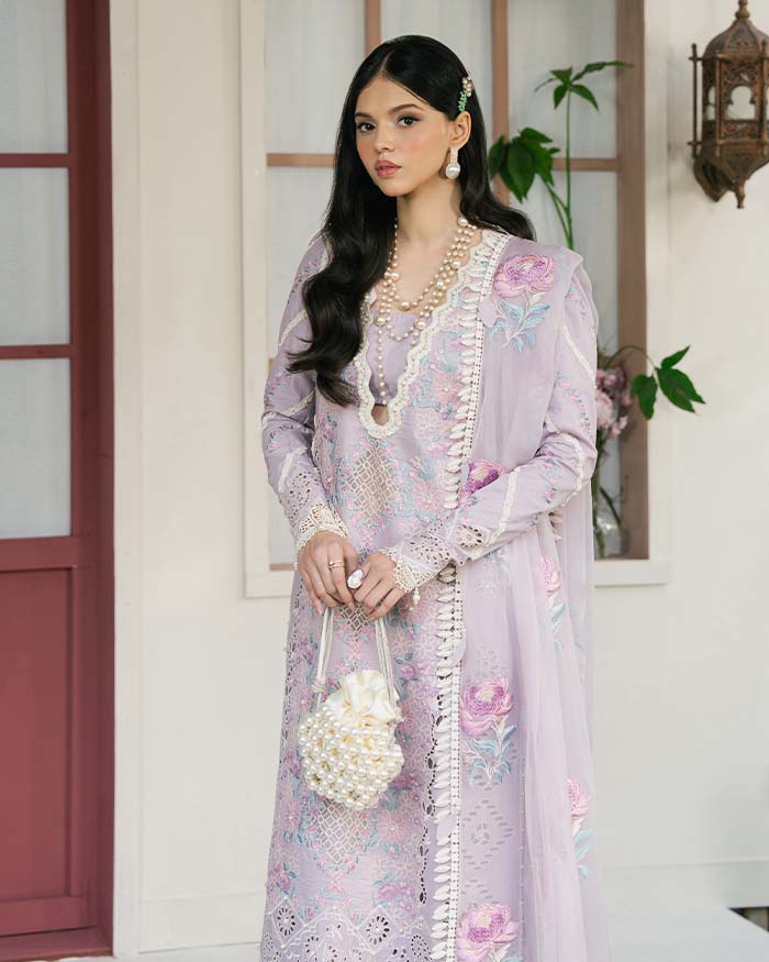 Zevk | Flora Festive Lawn | LILLY