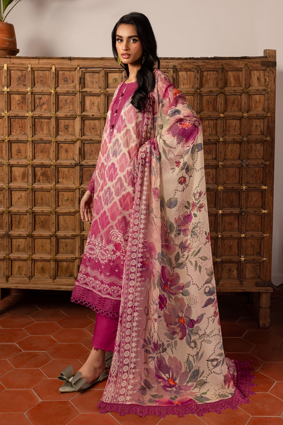 Nureh | Printed lawn 25 | SP-137