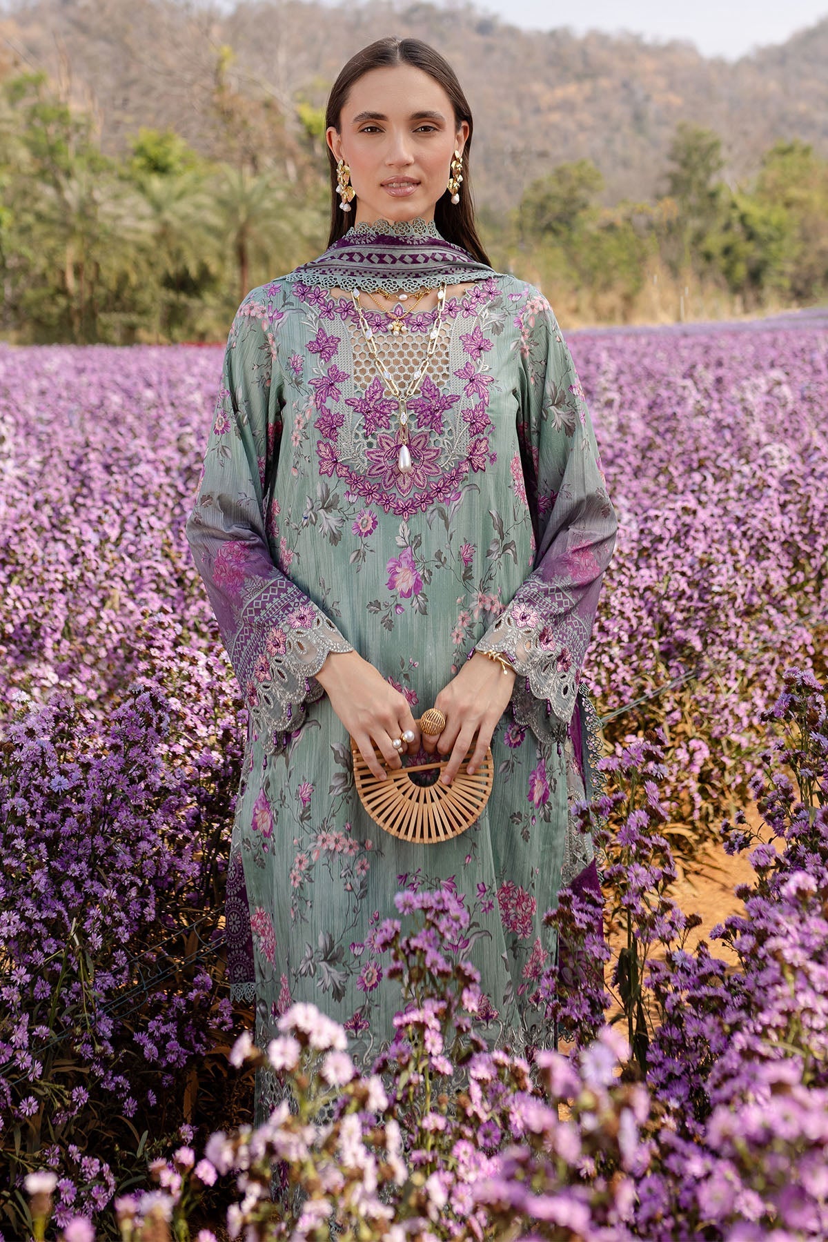 Nureh | Bloom 25 | BL-02