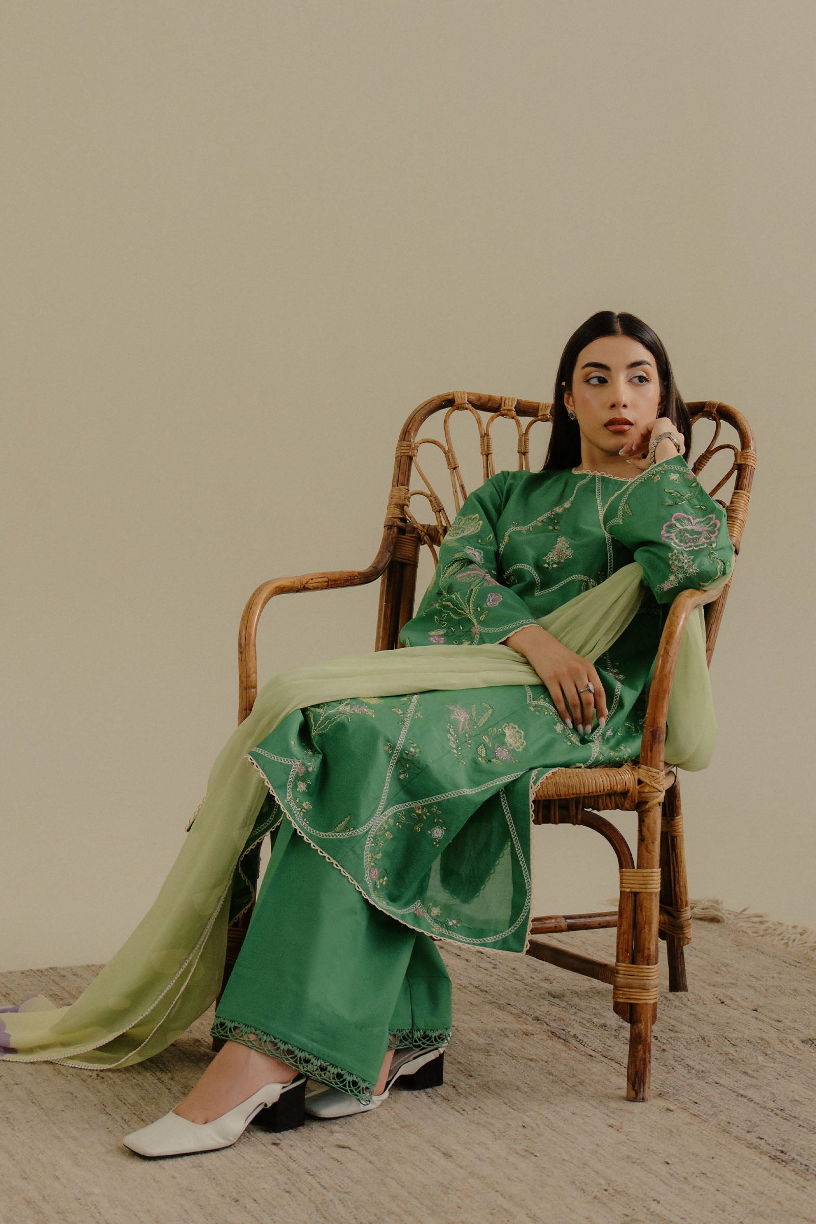 Zara Shahjahan | Coco Lawn 25 | Tara-8B