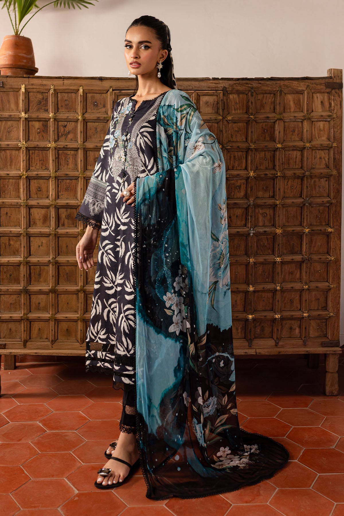 Nureh | Printed Lawn 25 | SP-142