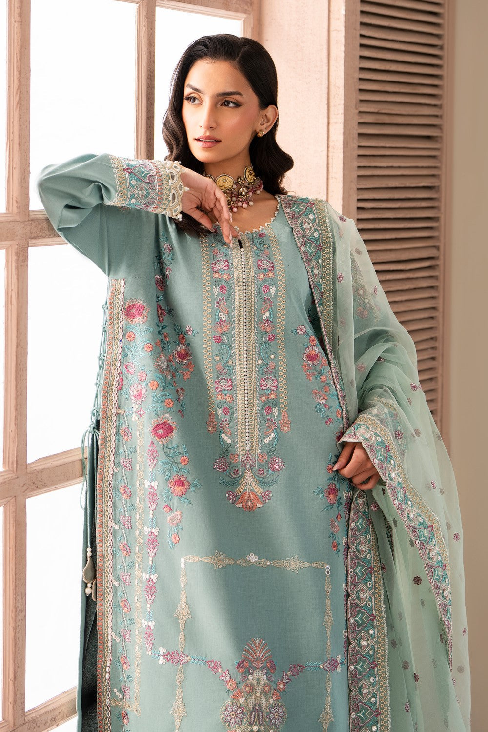 Maryum N Maria | Luxury Lawn 25 | AMANI - MS50110