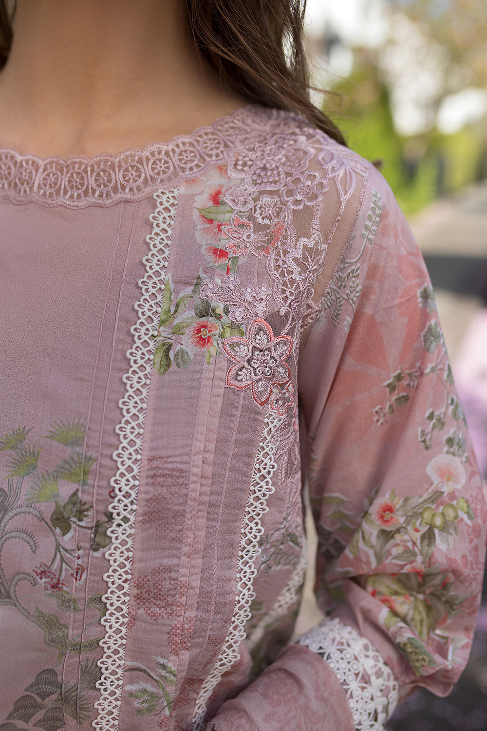 Sobia Nazir | Basics 25 | Design 5A