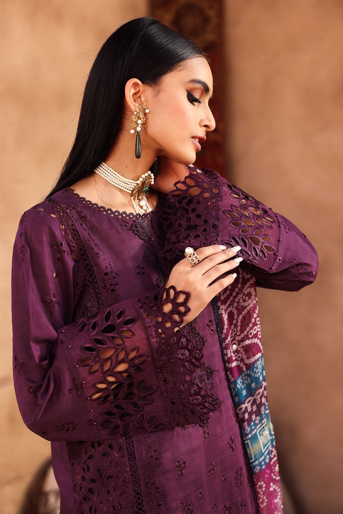 Nureh | Bazaar Lawn | NE-161