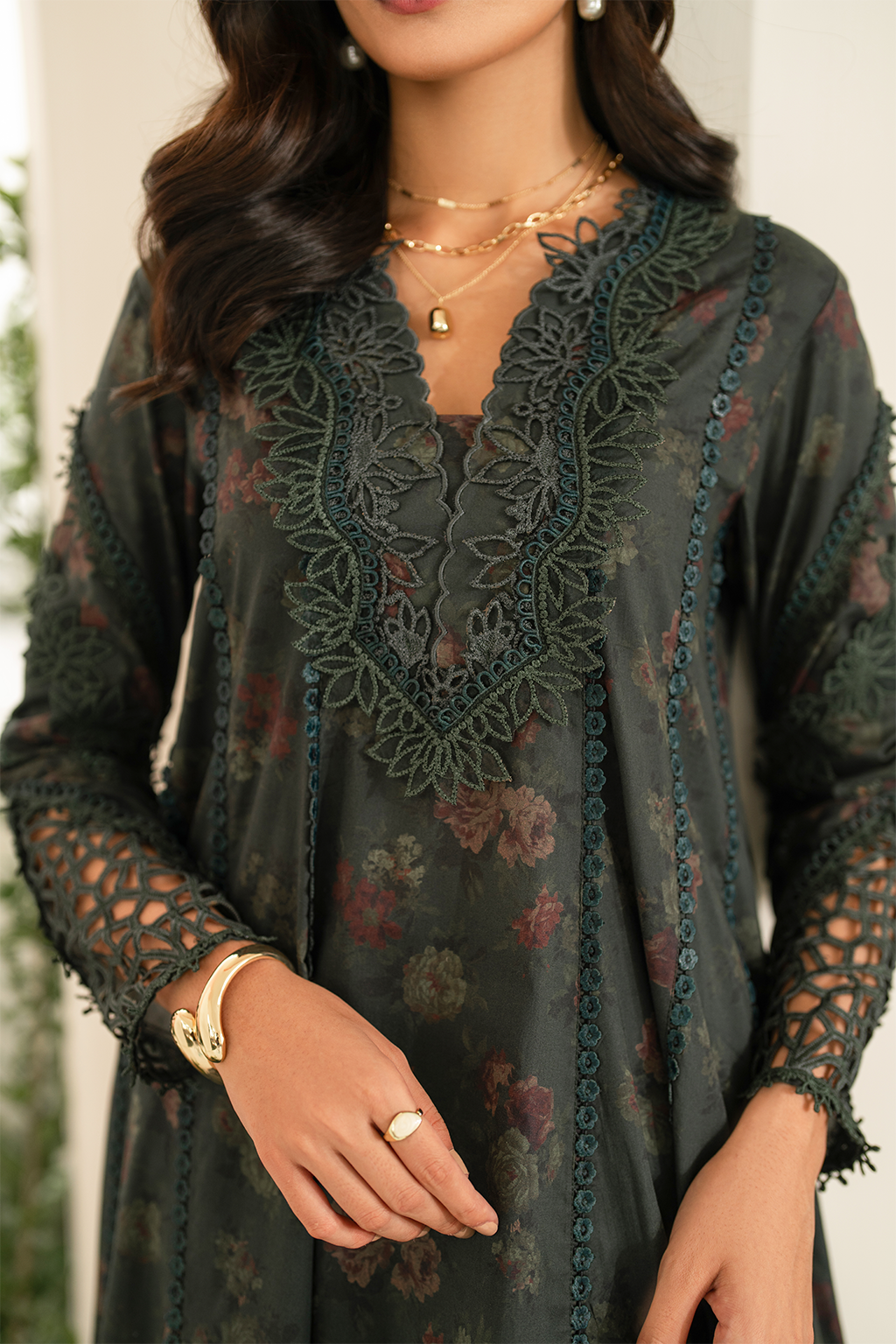 Iznik | Festive Edition | IFE-08