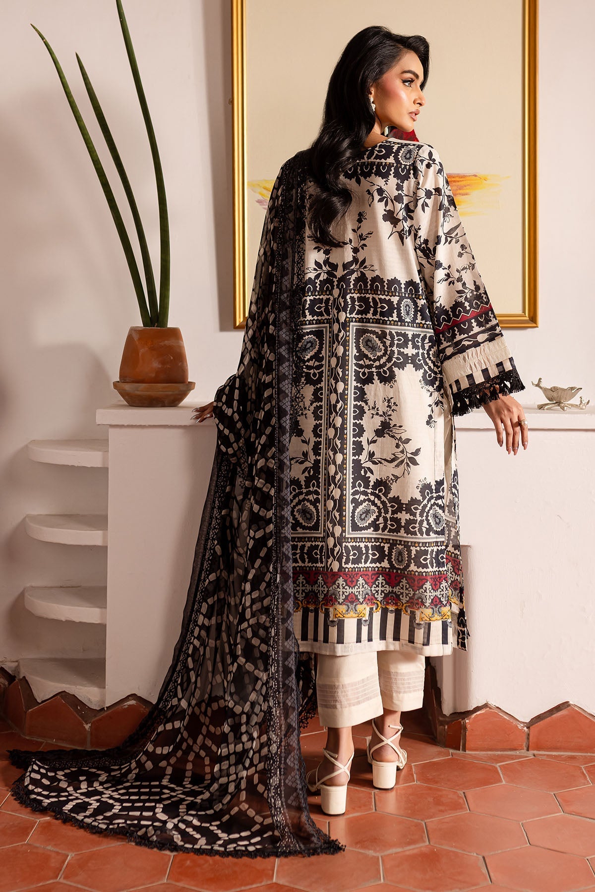 Nureh | Printed lawn 25 | SP-135