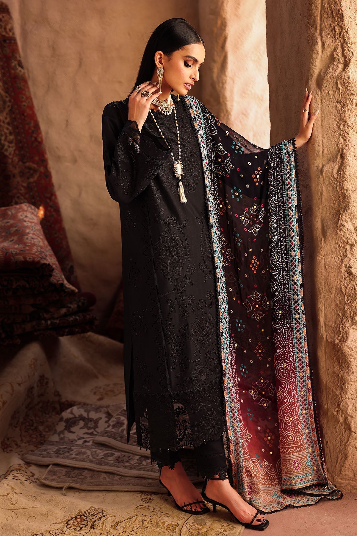 Nureh | Bazaar Lawn | NE-162