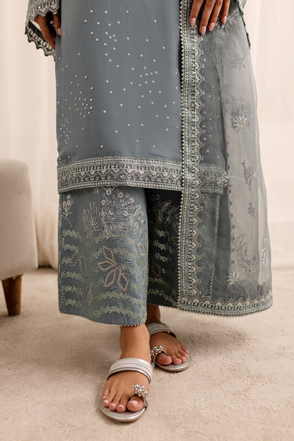 Nureh | Fancy Formals | NP-521