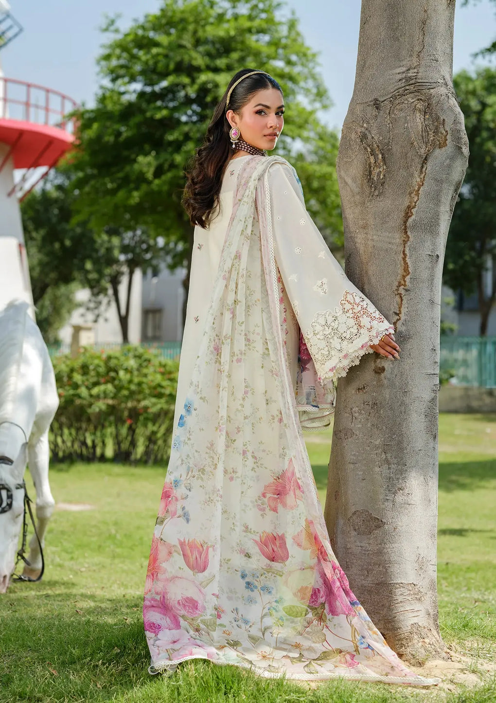 Elaf Premium | Luxury Lawn 25 | ELH-7A WHITE EMPRESS