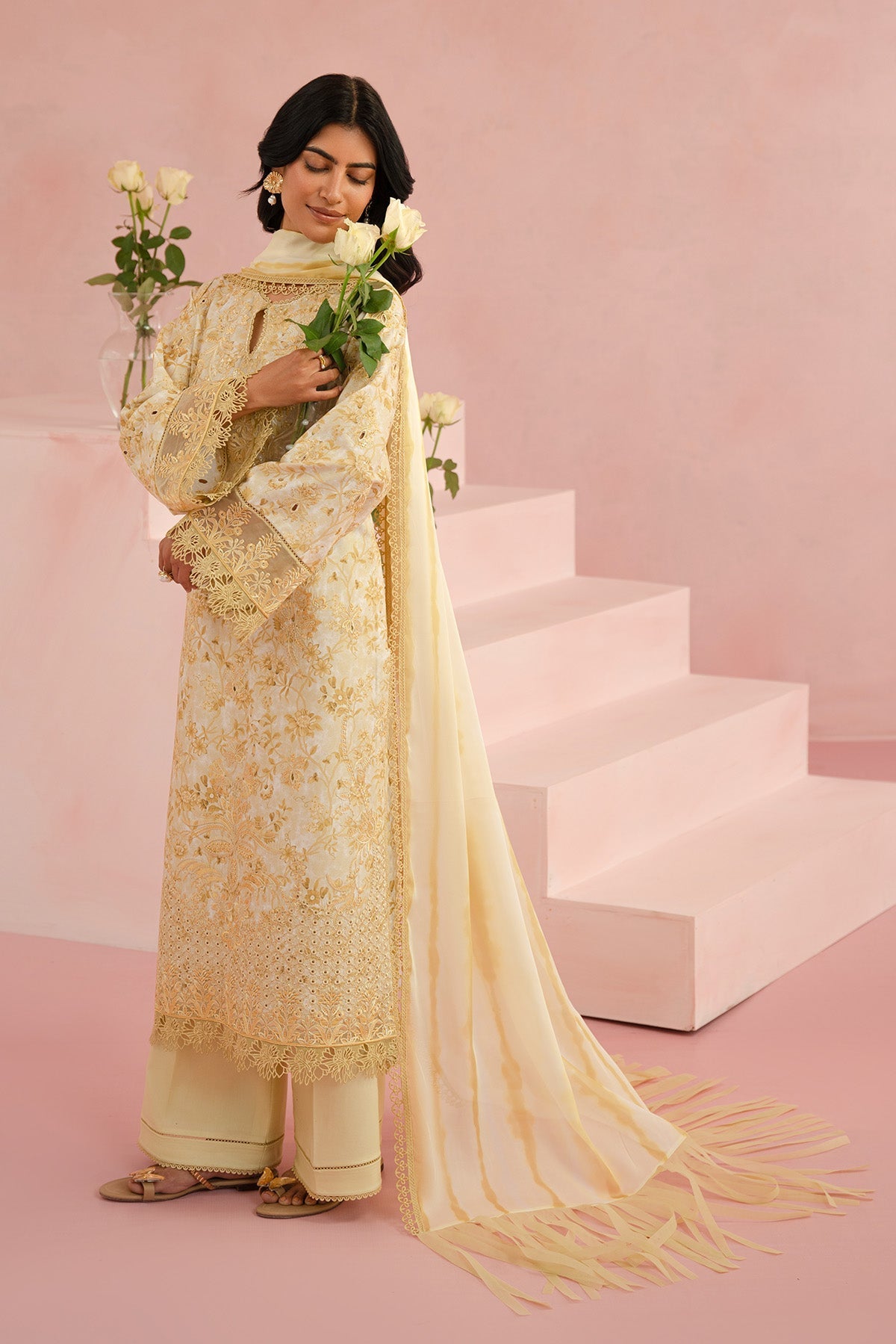 Afrozeh | Floral Charm 25 | Arbor